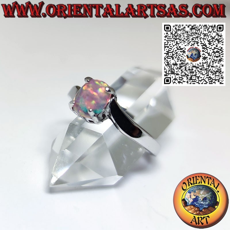 Bague en argent avec opale arlequin ovale et monture asymétrique