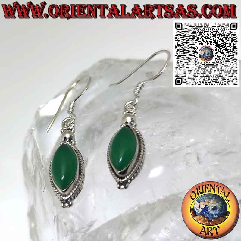 Boucles d'oreilles en argent avec agate navette verte entourée de galon