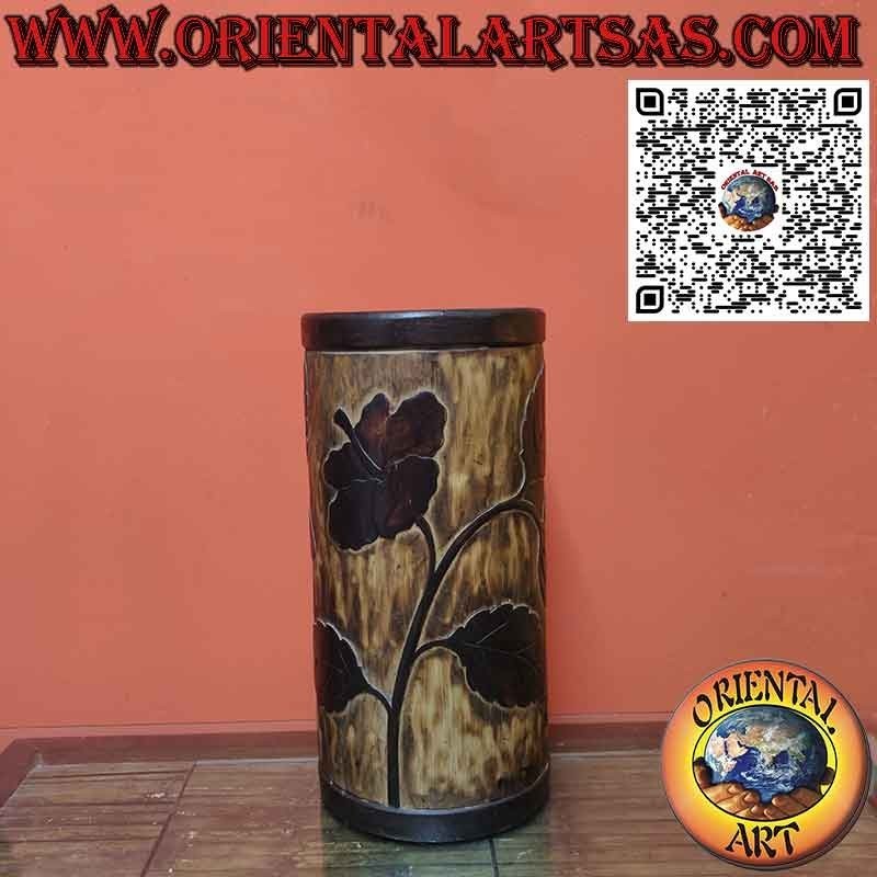Paragüero de madera de un solo tronco tallado a mano con motivos florales