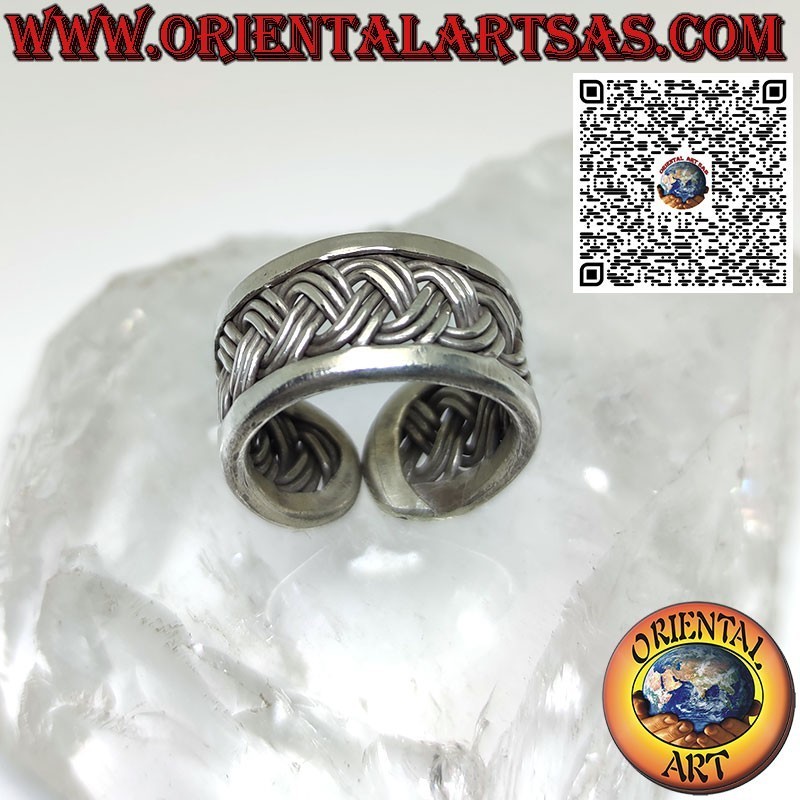 Bague en argent tissé à 3 brins, réalisée par Karen