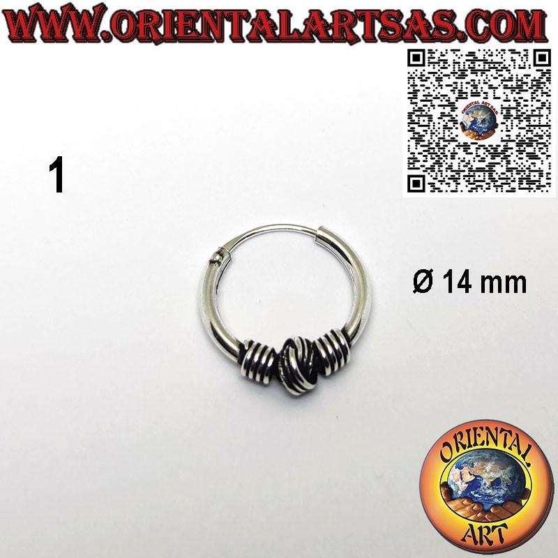 Orecchino in argento 925‰, cerchio lavorato, 14 mm di diametro (9)