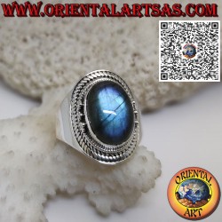 Silver ring with oval natural Labradorite and band setting