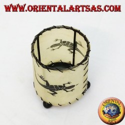 Bougeoir peau cylindrique avec gecko tracé