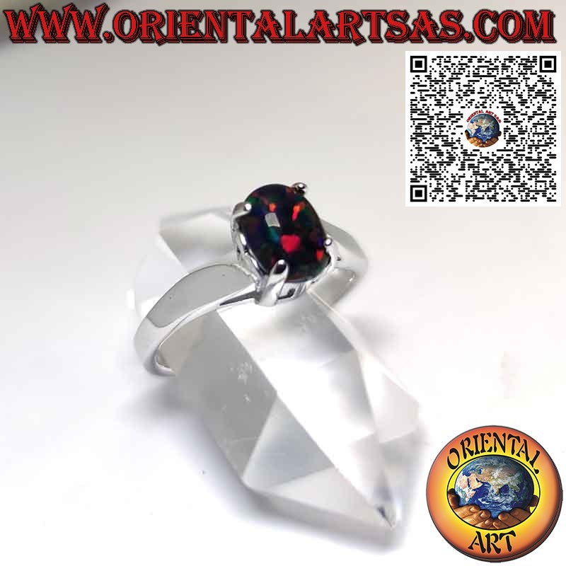 Bague en argent avec opale de feu ovale sertie de 4 griffes