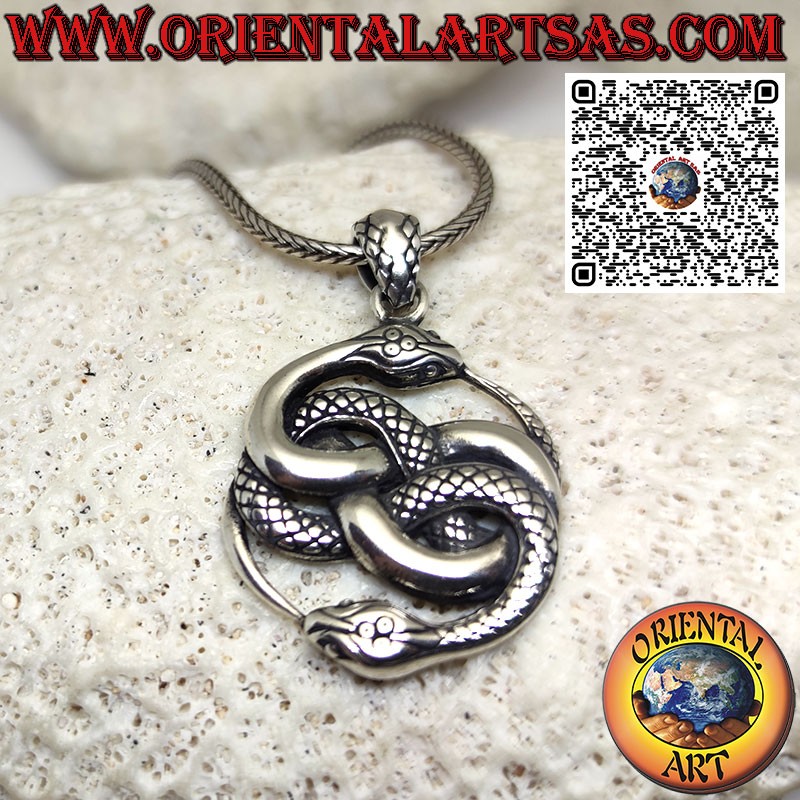 Pendentif en argent, par Auryn Talisman de pouvoir magique au porteur
