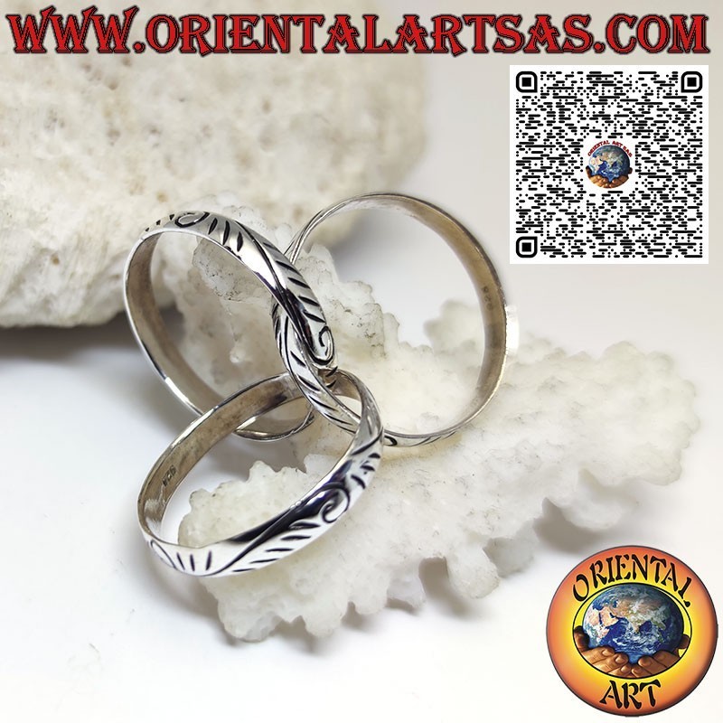 Bague en argent 925 avec 3 anneaux de 4 mm. Modèle Cartier avec gravures