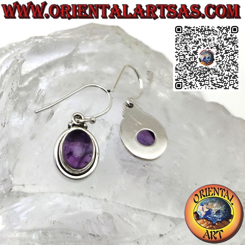 Silberohrringe mit ovalem Amethyst-Cabochon mit schlichtem Doppelrand