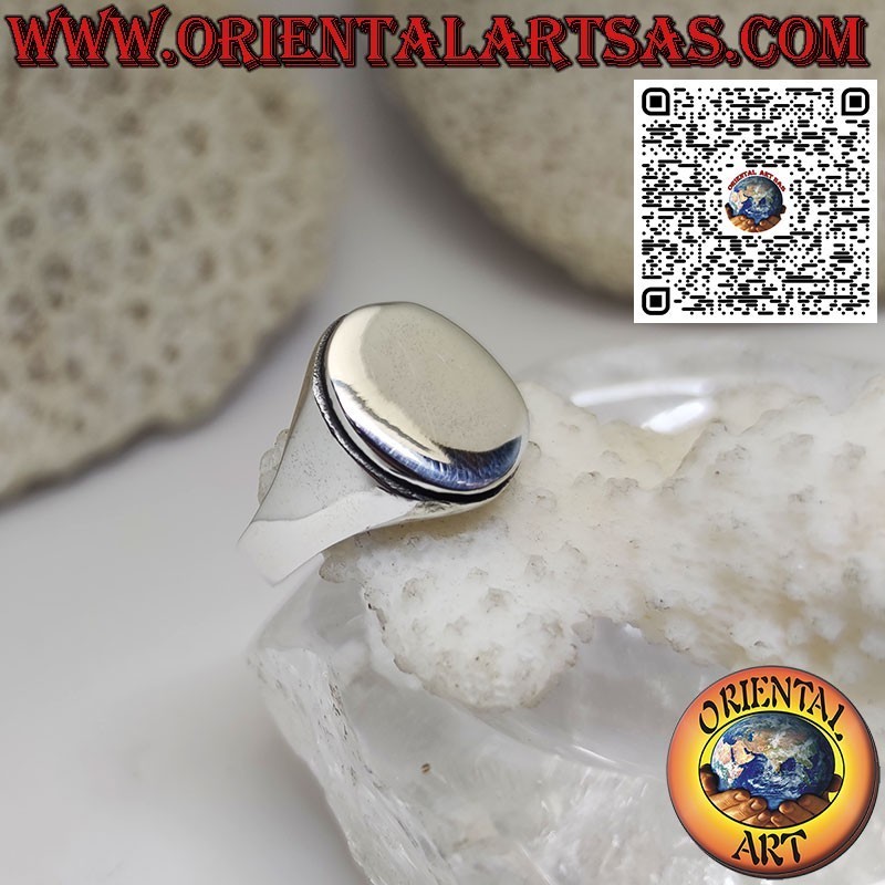 Smooth oval silver ring with chevalier style raised base