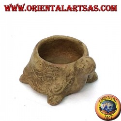 Candle holder in turtle terracotta