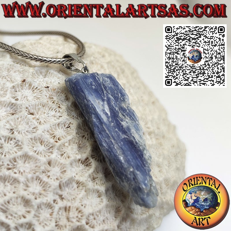 Pendentif Cyanite Bleue Brute | Métal Hypoallergénique