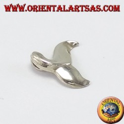 Pendentif d'argent, queue de baleine ondulé
