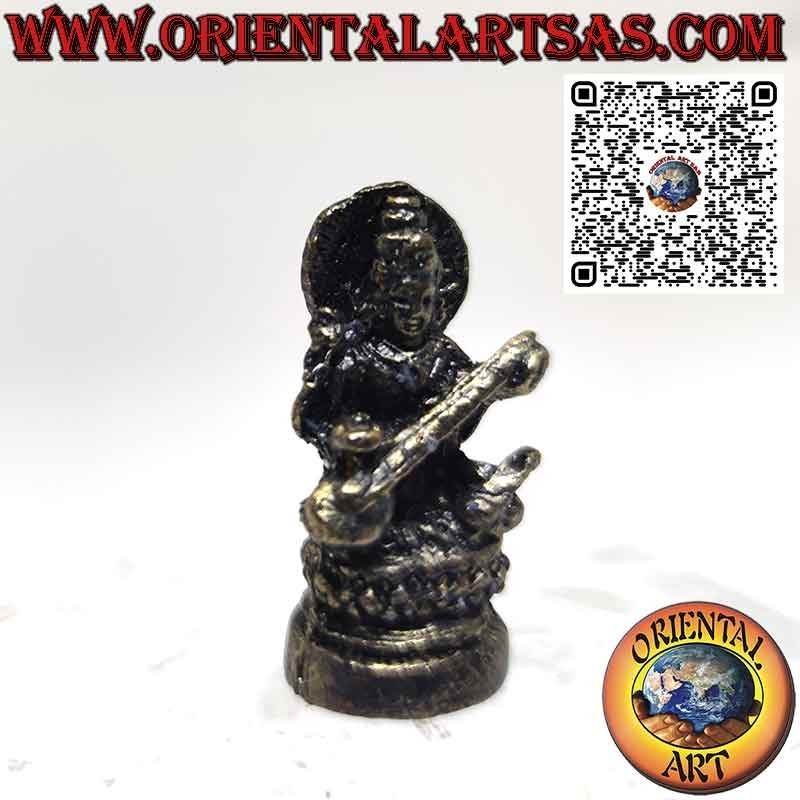 Messingfigur der Saraswati-Gemahlin von Brahma mit den Maßen 3,3 cm