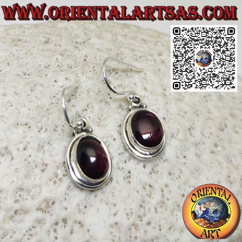 Boucles d'oreilles en argent avec grenat naturel à double bord lisse