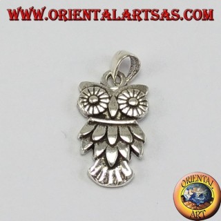 Silver owl pendant