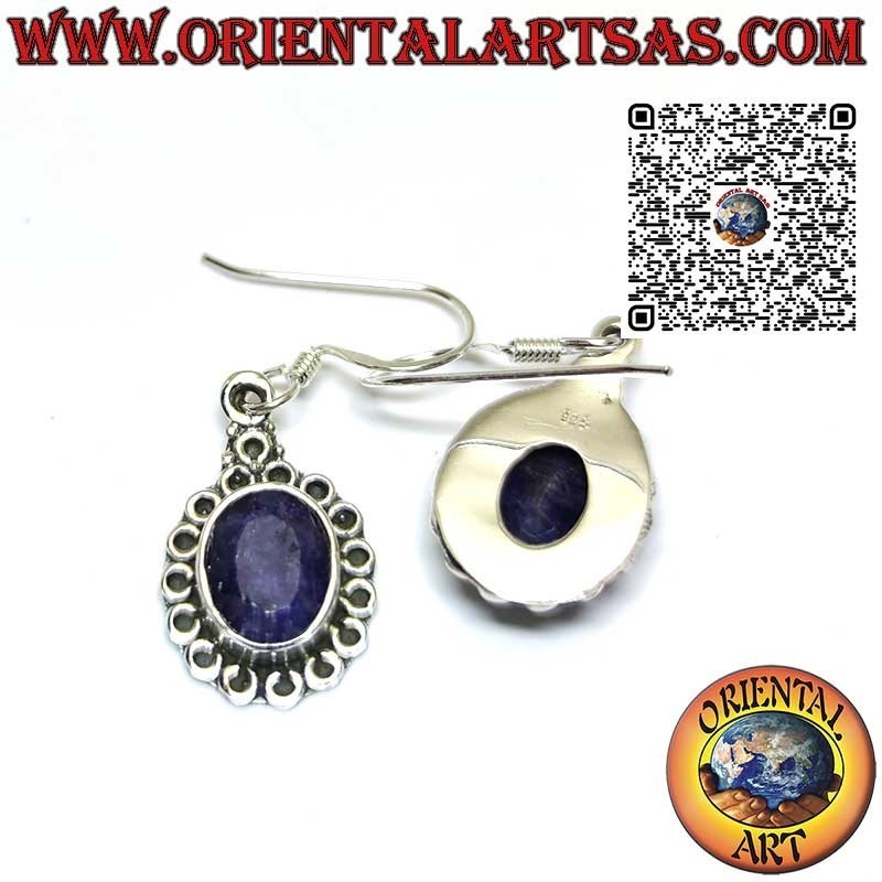 Boucles d'oreilles en argent avec saphir ovale naturel entouré de cercles