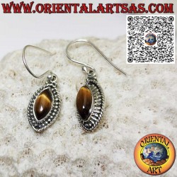 Boucles d'oreilles en argent avec oeil de tigre navette entouré de sphères