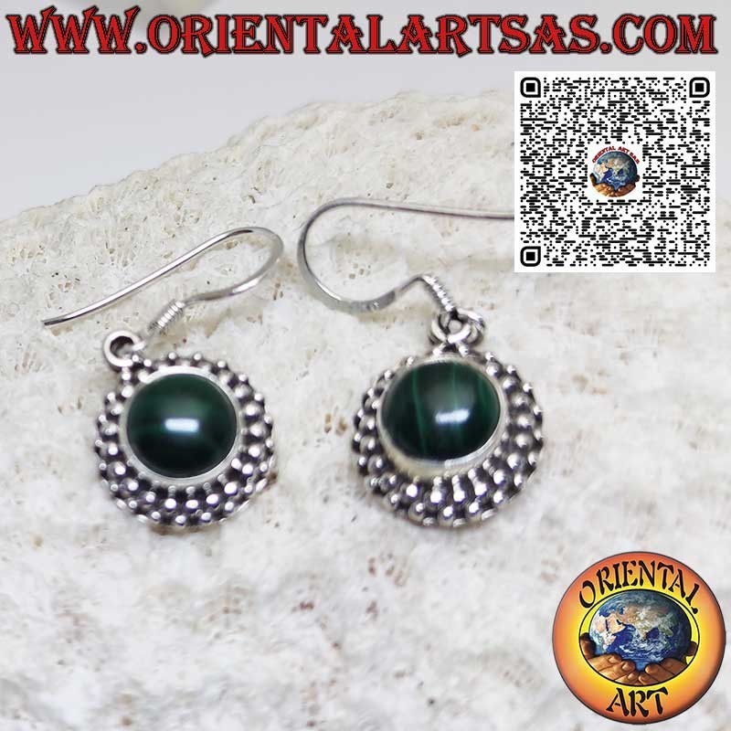 Pendientes de plata con Malaquita redonda engastada rodeada de esferas