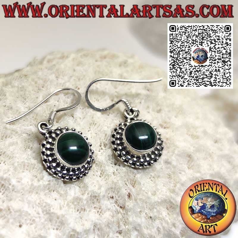 Pendientes de plata con Malaquita redonda engastada rodeada de esferas