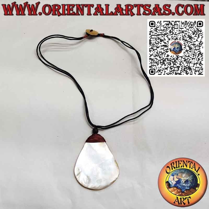 Collar con gota grande de nácar con gancho y espiral de cobre
