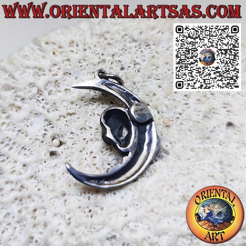 Pendentif en argent crâne des ténèbres accroché à la lune