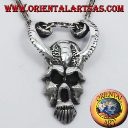 Pendentif crâne avec cornes de RAM, d'argent
