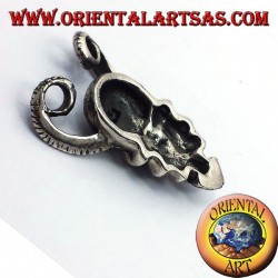 Pendentif crâne avec cornes de RAM, d'argent
