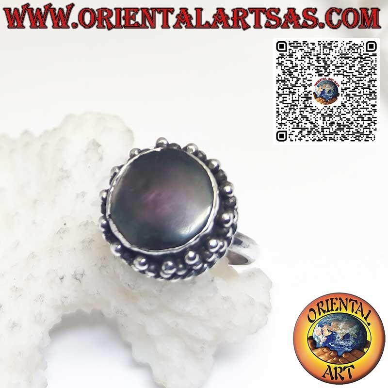 Anillo redondo de plata con concha de abulón de Paua rodeada de puntos