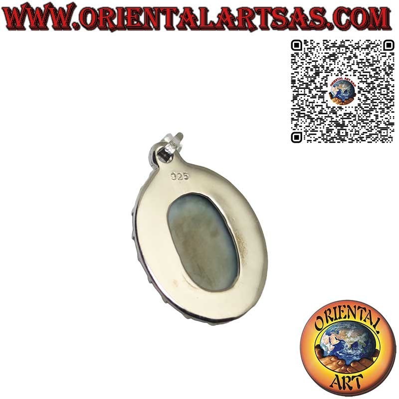 Pendentif en argent avec cabochon ovale en larimar naturel et trio de sphères