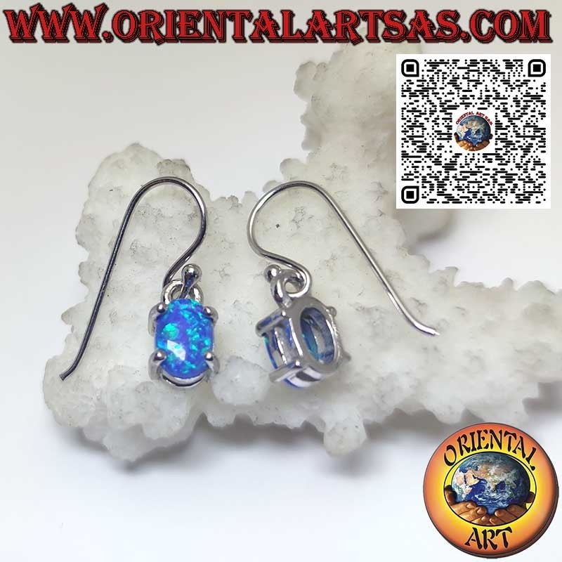 Pendientes de plata con ópalo místico azul ovalado con borde liso