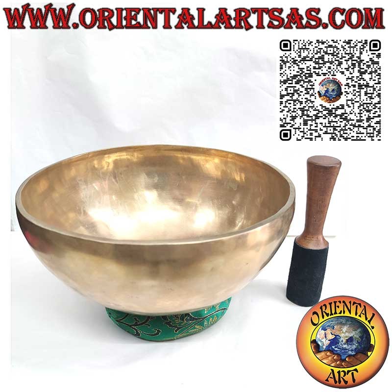 Cuenco tibetano "Nirmala" hecho a mano con mazo, 27 cm Ø, 2150 g, "Si", 120 Hz