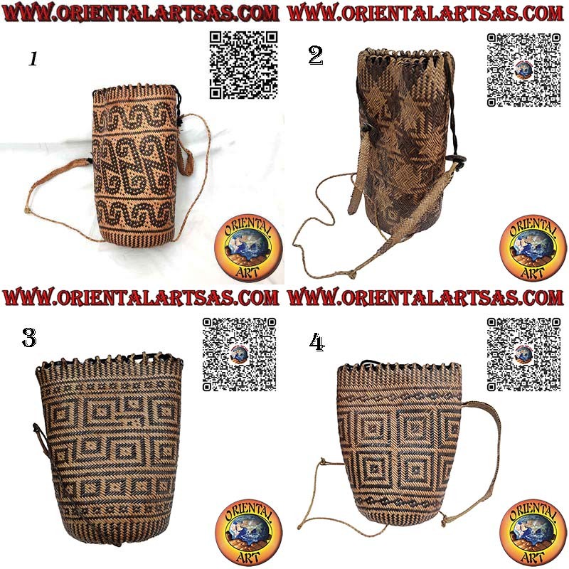 Zaino in rattan intrecciato a mano realizzato dai Dayak di Kalimantan