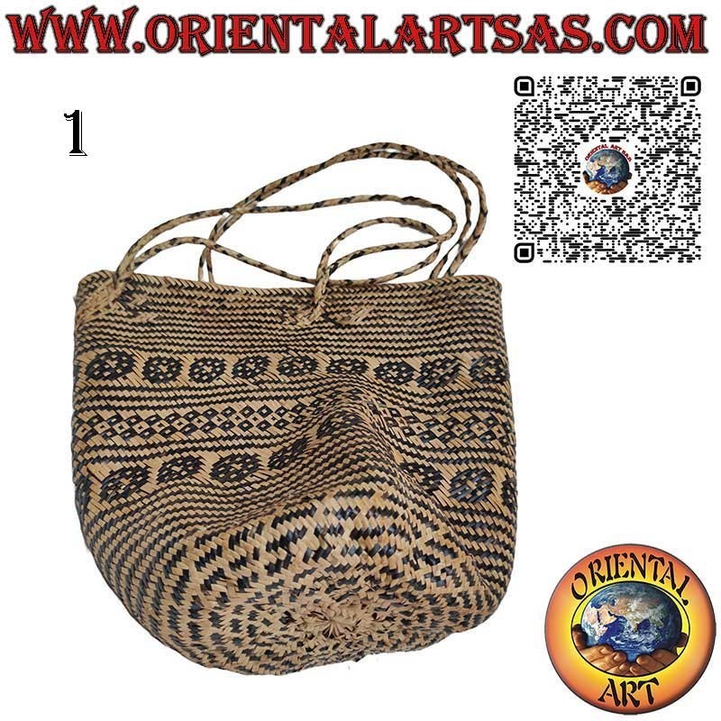 Handgewebte Rattantasche, hergestellt von den Dayak von Borneo Kalimantan