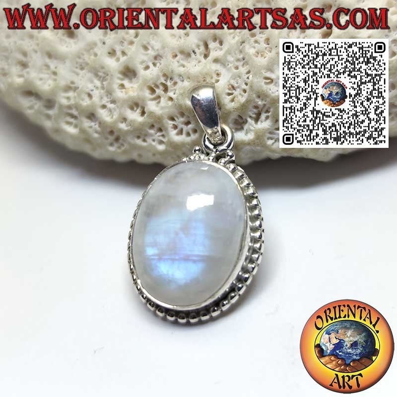 Ciondolo in argento con pietra di luna arcobaleno ovale con sfere