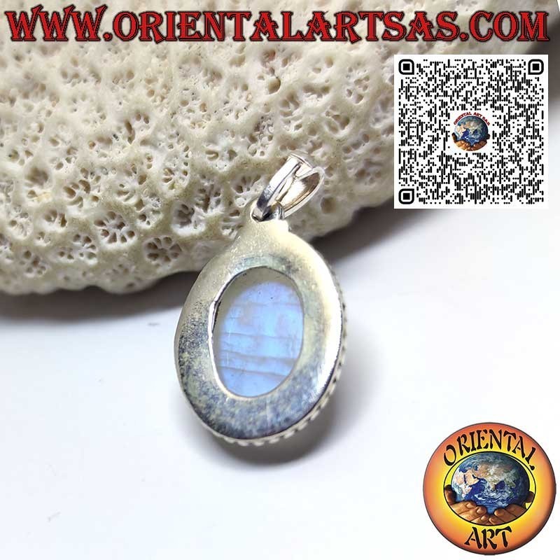 Silver pendant with oval rainbow moonstone with spheres