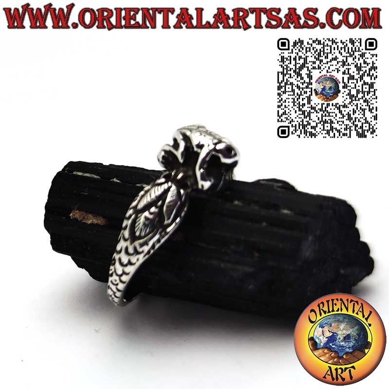 Bague en argent, la grenouille entre deux serpents cobra