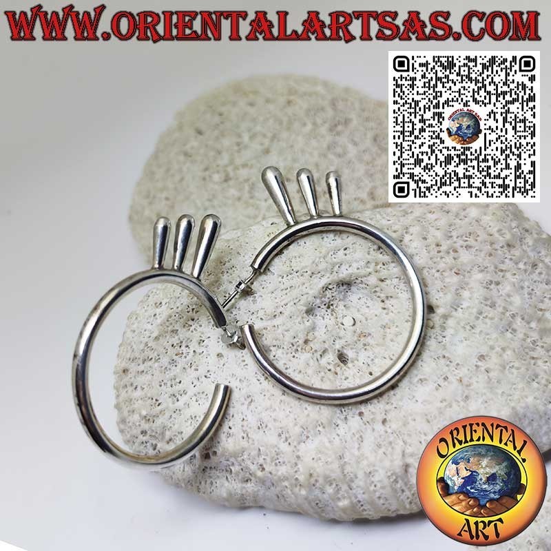 Pendientes de aro de plata de 40mm. con tres palos que sobresalen
