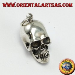 Pendentif en argent avec mandibule mobile et crâne ouvert