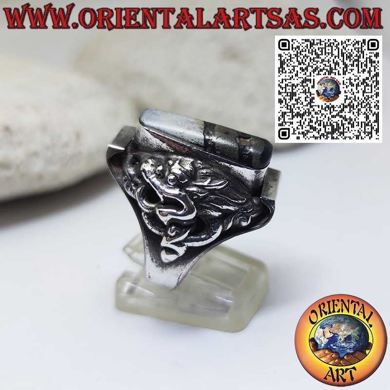 Silver ring with an ancient Tibetan Dzi and dragon in relief on the sides