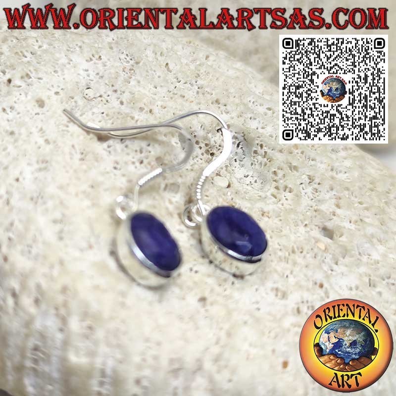 Orecchini pendenti in argento con zaffiri naturali ovali e bordo liscio