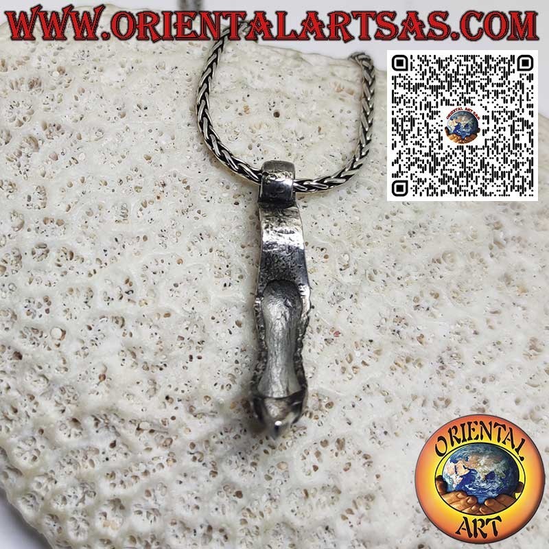 Pendentif en argent fait main en forme de griffe d'aigle royal