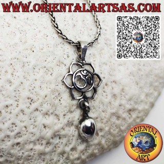 Ciondolo in argento con ॐ om Aum nel fiore di loto e pendente