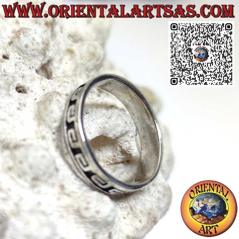Silberner Bandring mit 5 mm flachem Relief und griechischem Motiv