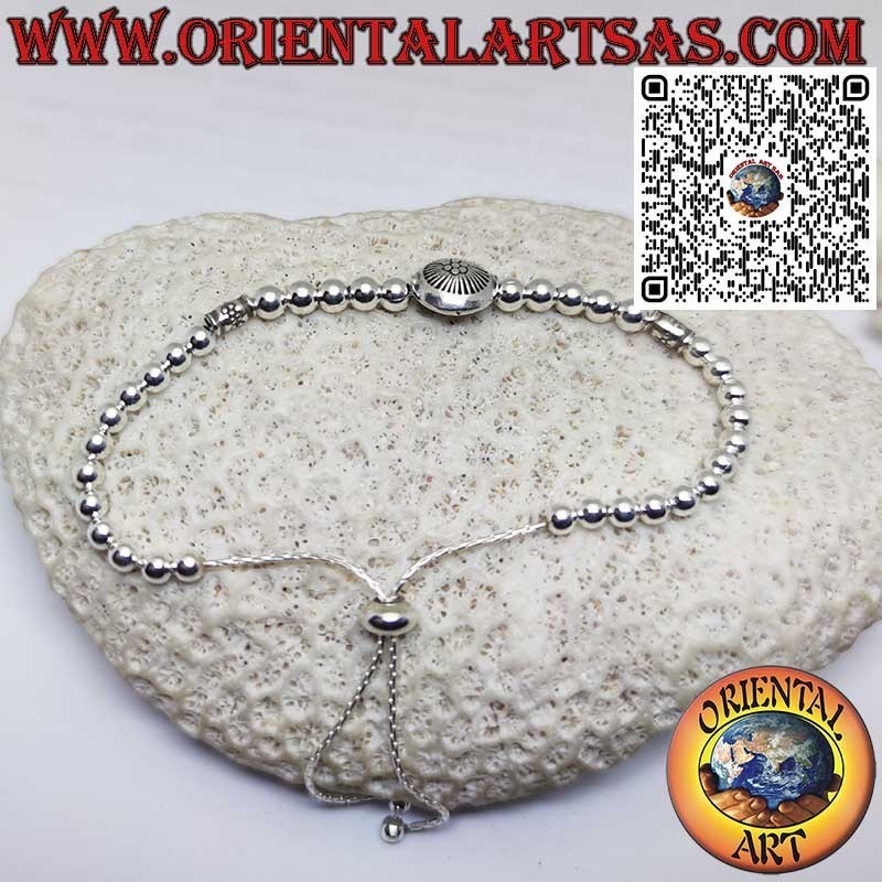 Pulsera de plata con esferas y sol central con cierre de bola deslizante