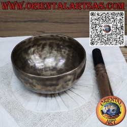 Tibetan bowl, 15 cm Ø, 329 Hz, weight 675 g, complete with traditional striker.
