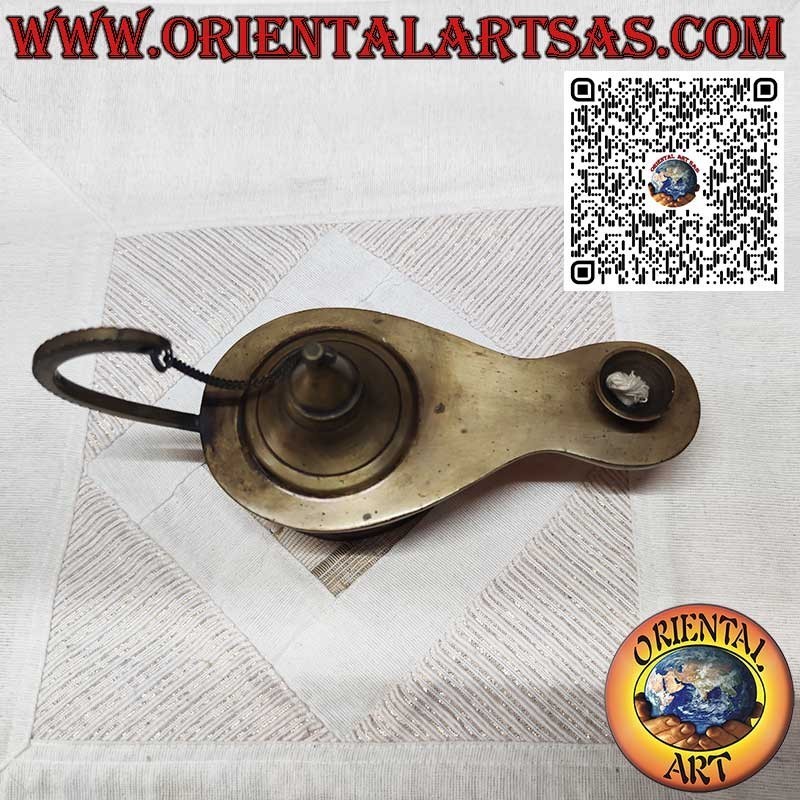 Functional Handmade Solid Brass Aladdin-Style Oil Lamp