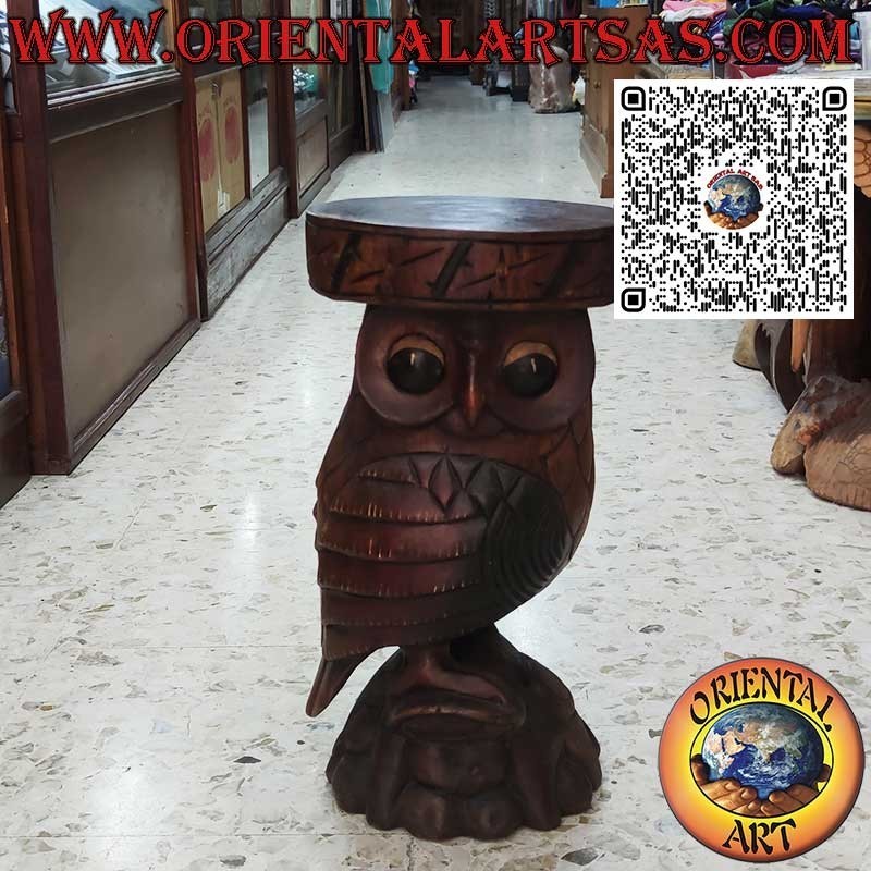 Scultura Gufo con piano d'appoggio in unico blocco di legno di suar da 50 cm