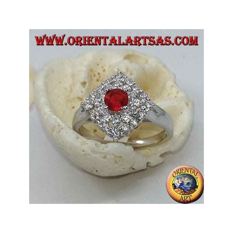 Bague en argent avec rubis rond synthétique sertie de zirocones losanges