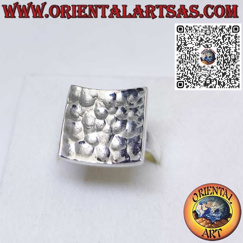 Bague carrée concave martelée en argent 925, fabriquée à la main par Karen