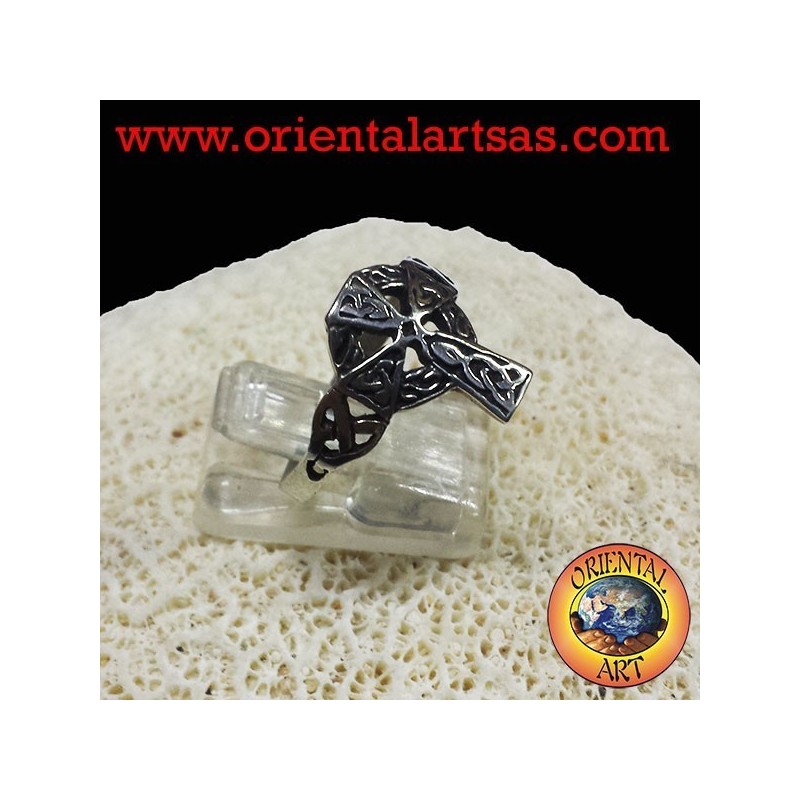 Anello con croce celtica e nodo in argento 925 ‰ – Anallergico e senza nickel