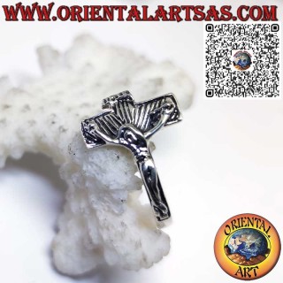 Bague en argent avec crucifix latéral – Élégance spirituelle au style moderne